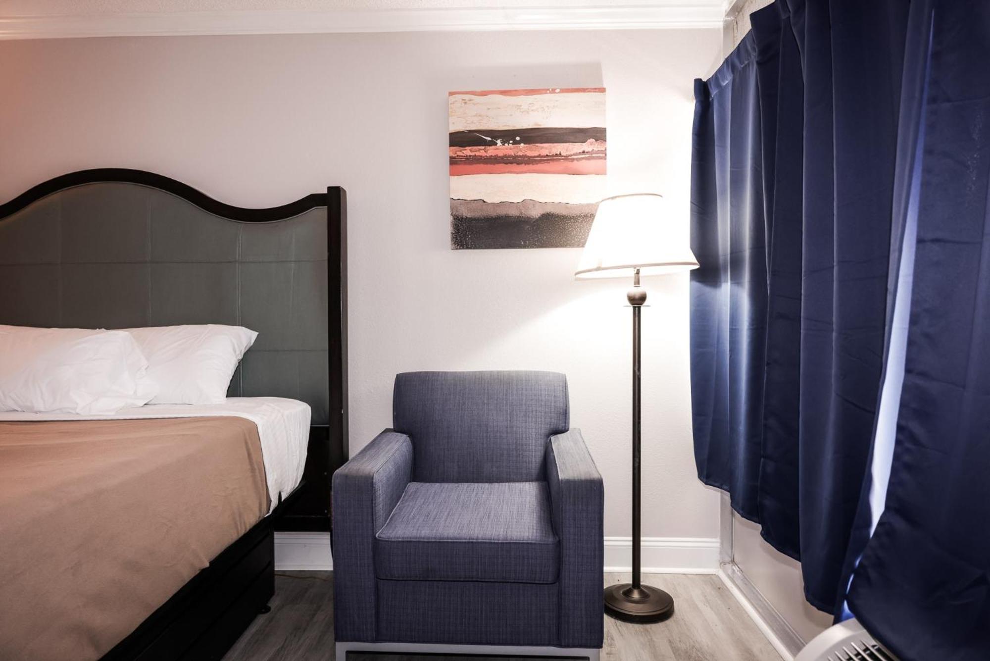 Riverside Inn & Suites By Oyo Danville Ceaser Casino Esterno foto