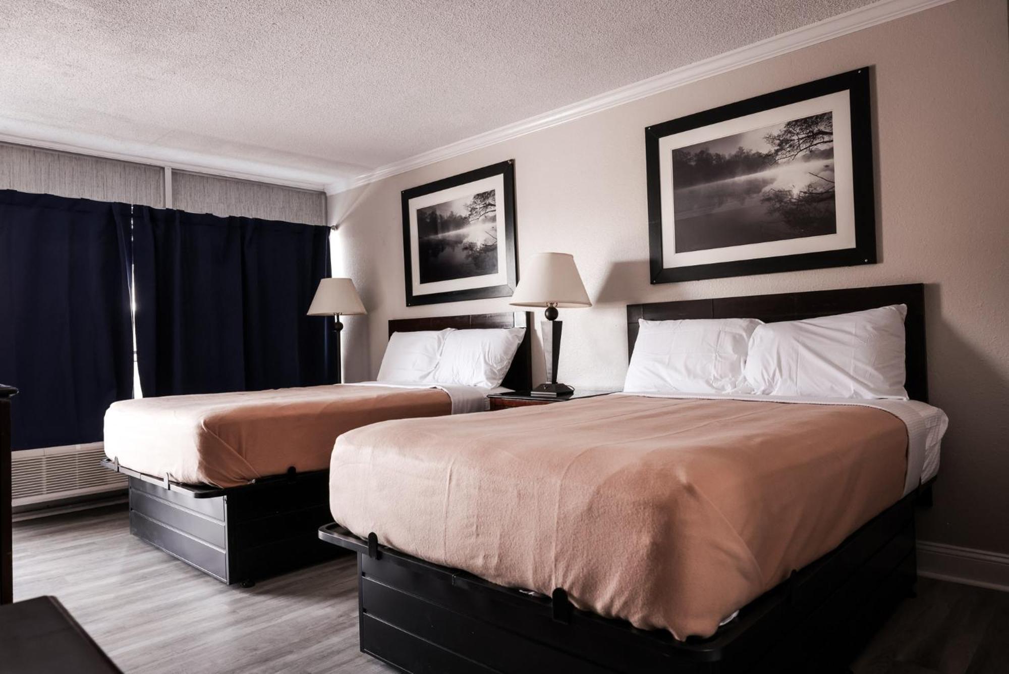 Riverside Inn & Suites By Oyo Danville Ceaser Casino Esterno foto