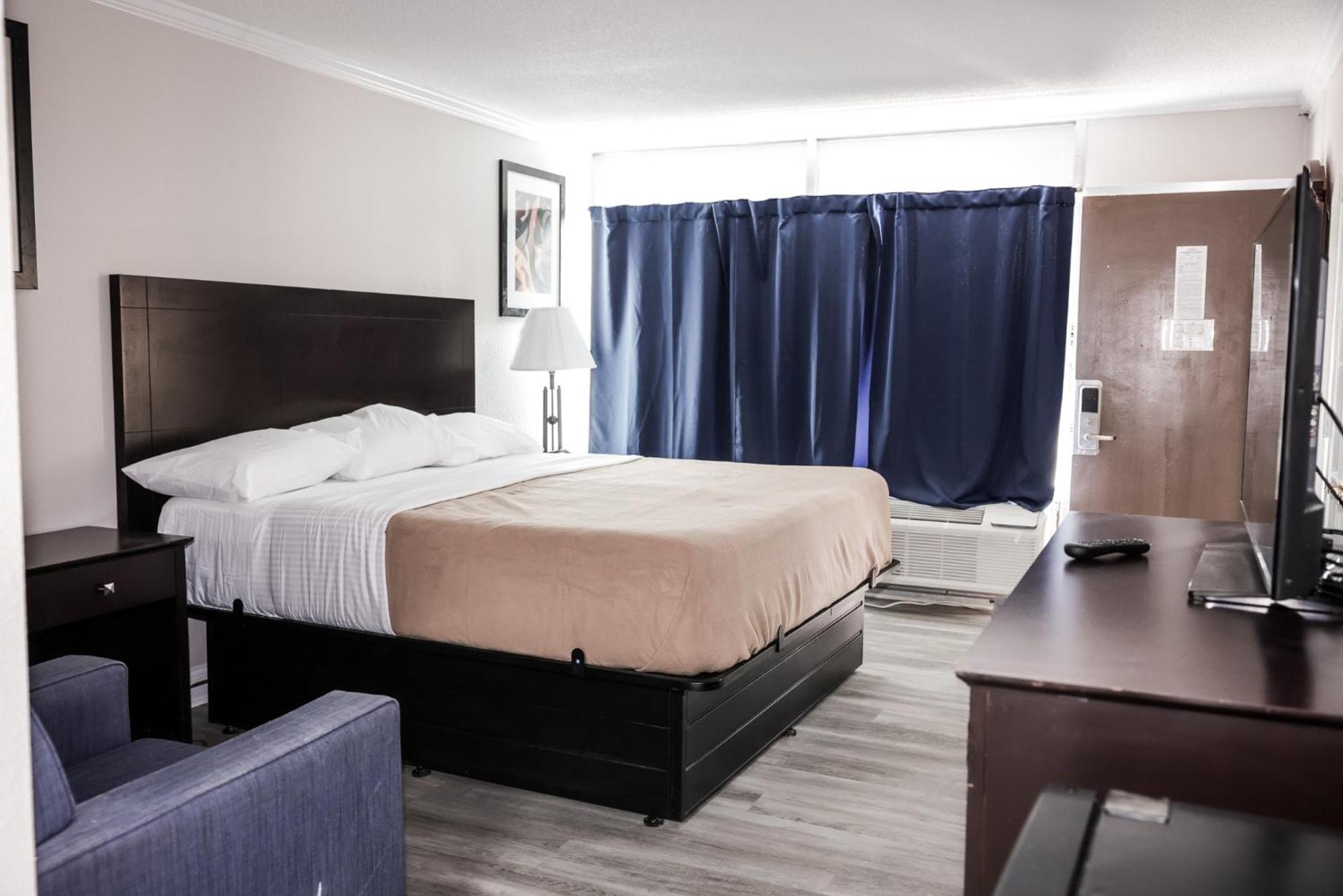 Riverside Inn & Suites By Oyo Danville Ceaser Casino Esterno foto
